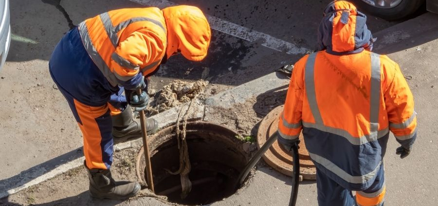 Yakacık Mahallesi Rögar Gideri Açma